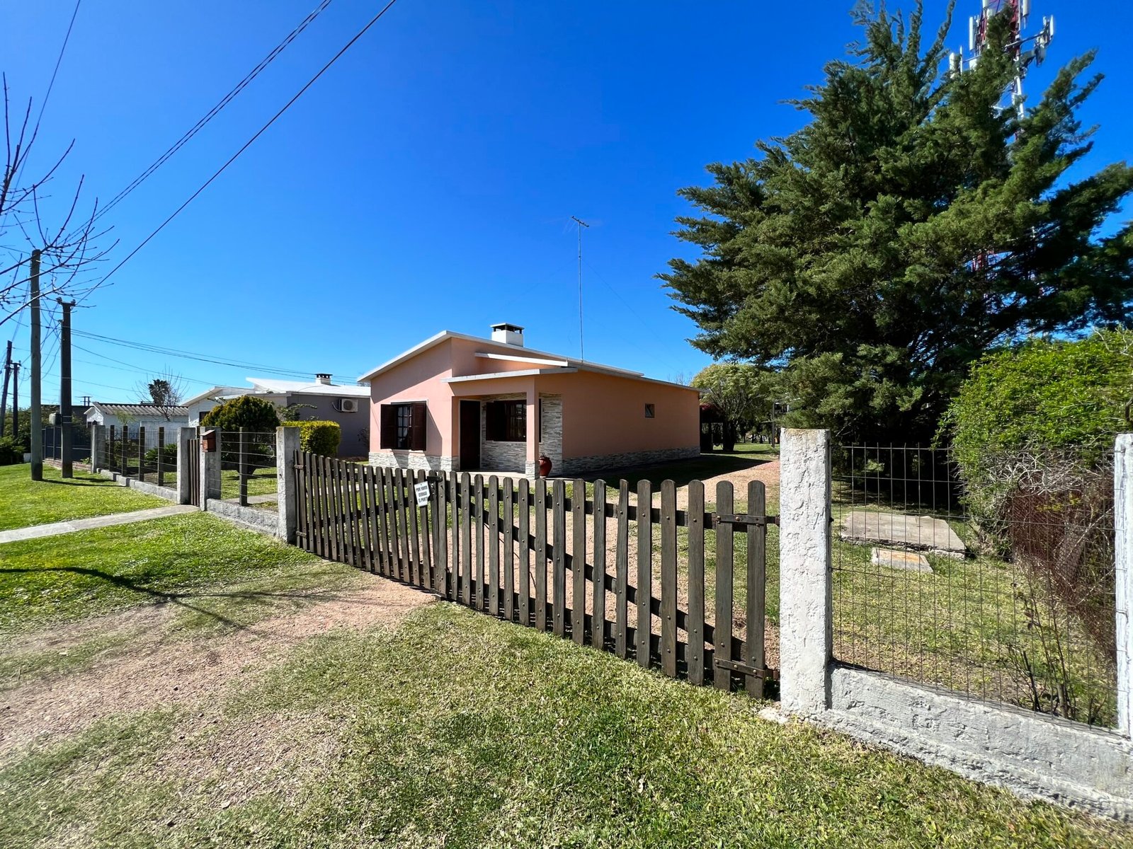 Preciosa casa en amplio terreno y mejor punto — imagen 5