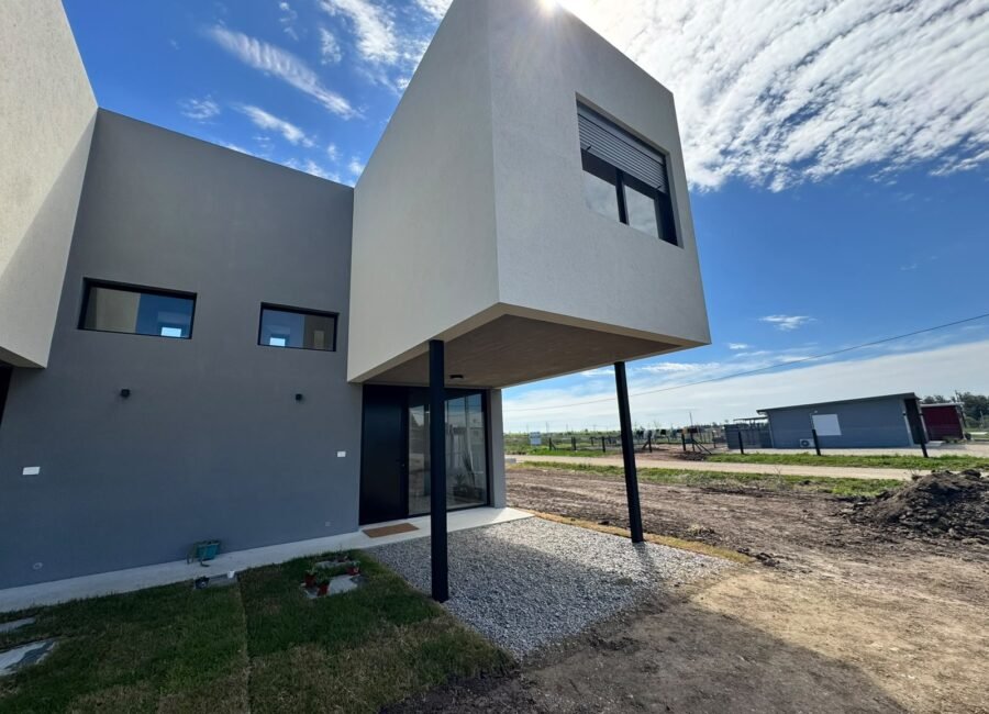 ¡Comodidad a estrenar! Destacada vivienda en Libertad