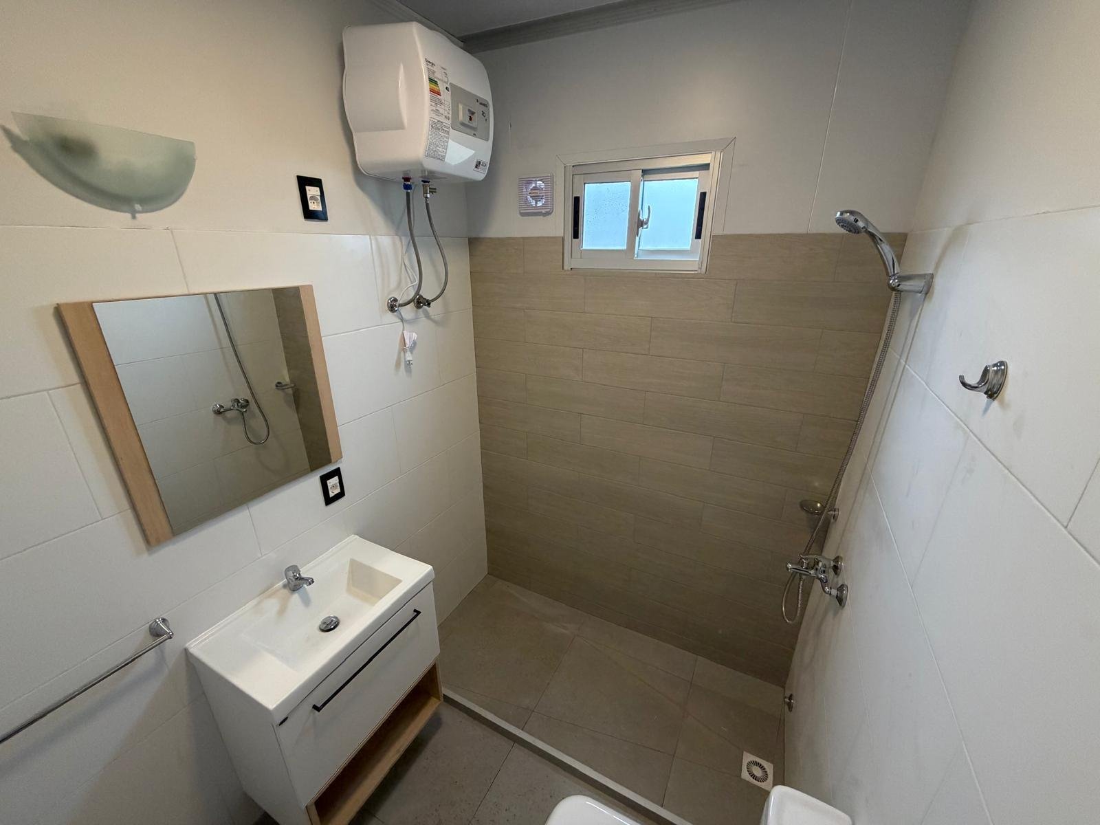 Casa de 2 dormitorios en alquiler en Barrio Arrayán, Libertad — imagen 10