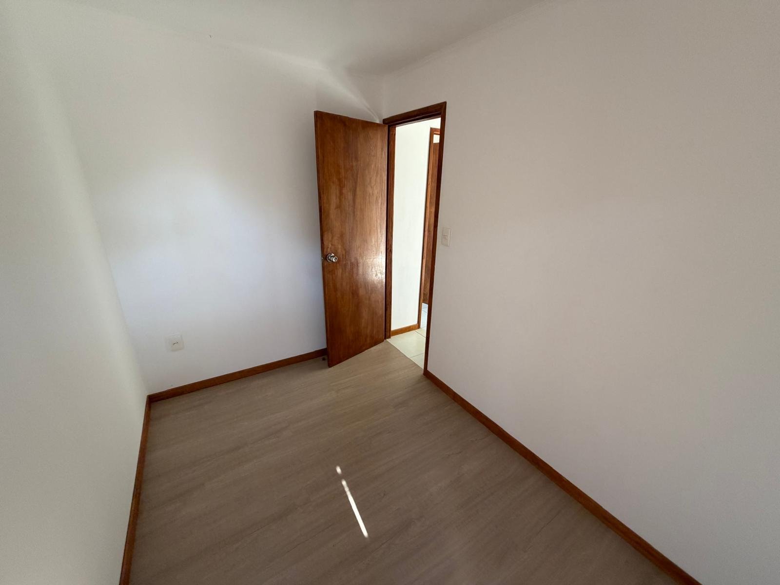 Apartamento 2 dormitorios con estacionamiento en alquiler en Libertad — imagen 12