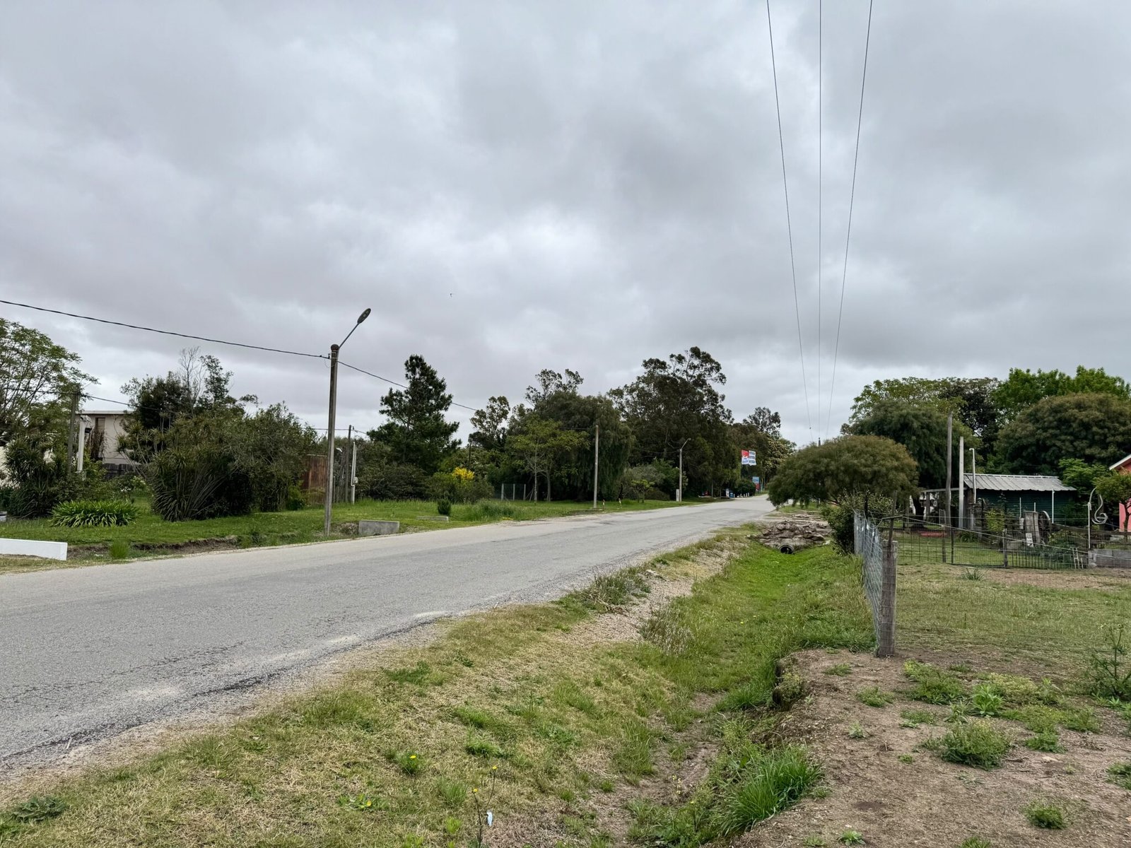 502 m² sobre la Avenida de Kiyú, zona Parador del Medio — imagen 7